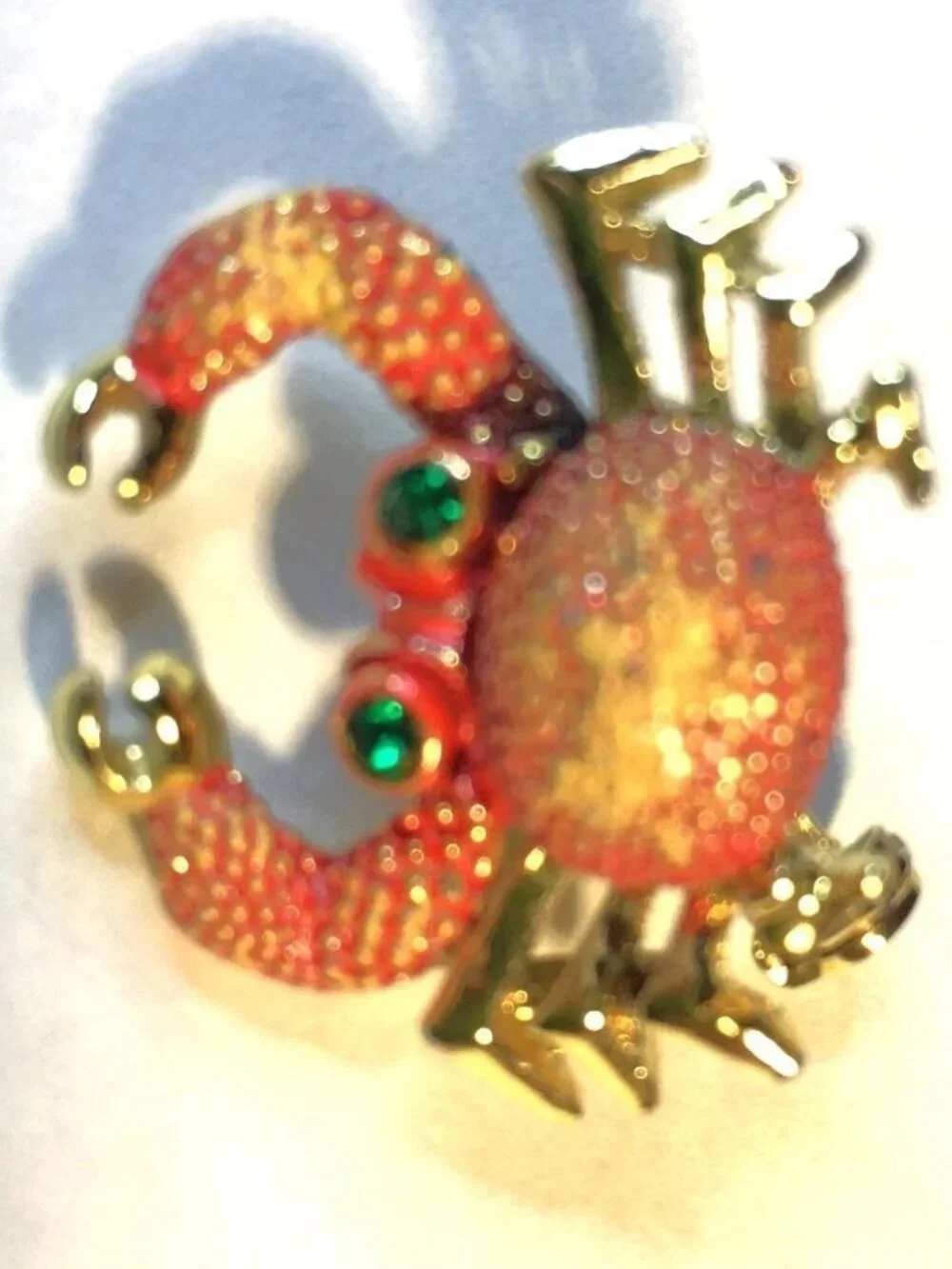Vintage Set Of Enamel Gold Tone Crab Brooch Pins With Green Eyes & Moving Claws